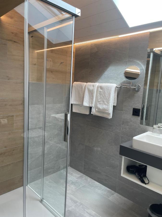 Boutique Hotel Corbetta - Spa 60M2 - La Montagne A 5 Minutes De L'Autoroute A12 Aux Paccots Sur Montreux - Nouveau Loft Familial - Profitez Du Lac Leman Et Des Montagnes En Meme Temps Les Paccots Extérieur photo