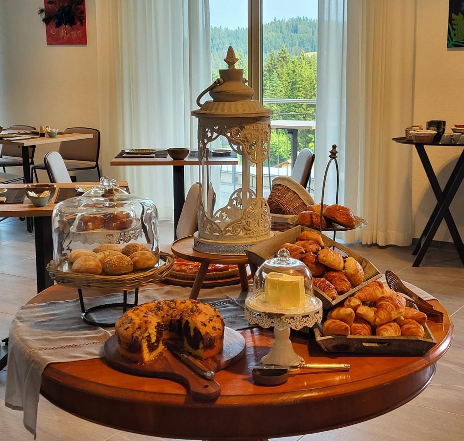 Boutique Hotel Corbetta - Spa 60M2 - La Montagne A 5 Minutes De L'Autoroute A12 Aux Paccots Sur Montreux - Nouveau Loft Familial - Profitez Du Lac Leman Et Des Montagnes En Meme Temps Les Paccots Extérieur photo