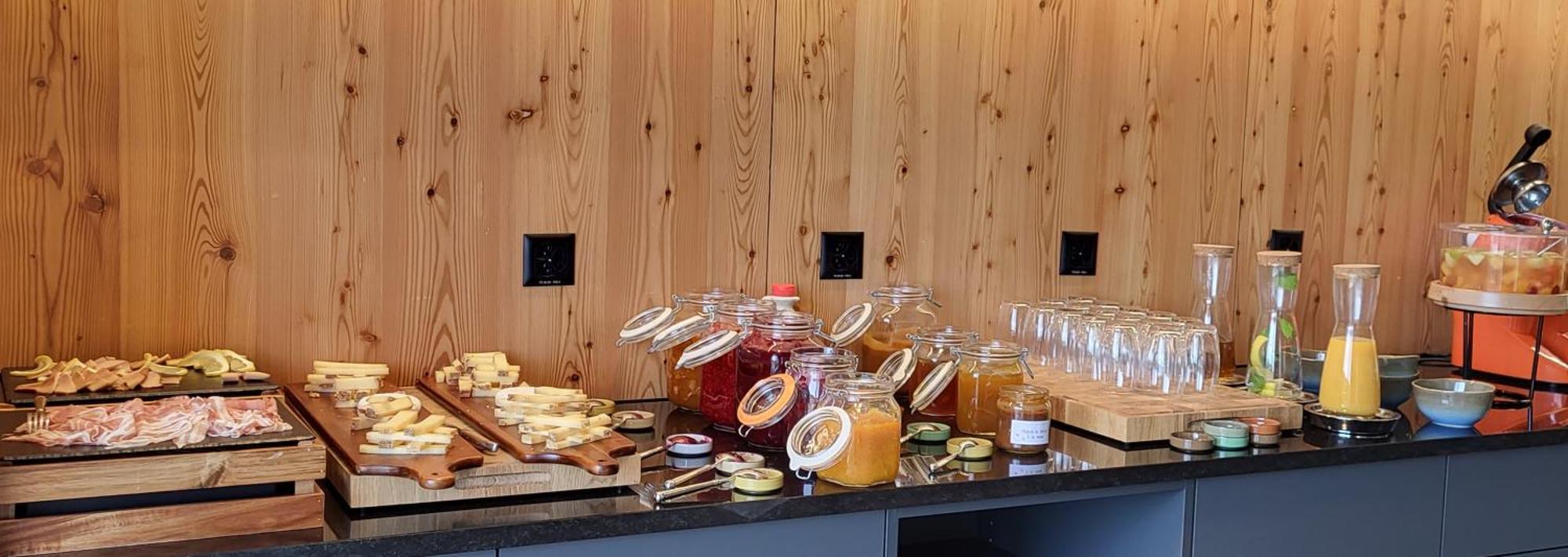 Boutique Hotel Corbetta - Spa 60M2 - La Montagne A 5 Minutes De L'Autoroute A12 Aux Paccots Sur Montreux - Nouveau Loft Familial - Profitez Du Lac Leman Et Des Montagnes En Meme Temps Les Paccots Extérieur photo